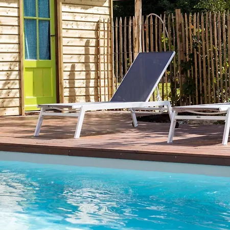 Maison Et Table D'hotes Le Camelia Blanc 3* Saint-Ciers-sur-Gironde