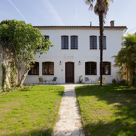 Maison Et Table D'hotes Le Camelia Blanc