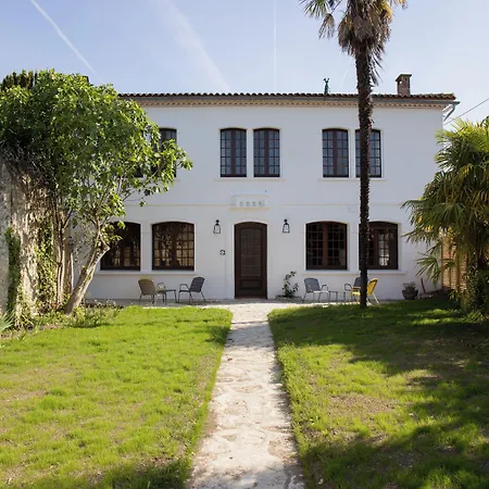 Maison Et Table D'hotes Le Camelia Blanc Vendégház Saint-Ciers-sur-Gironde